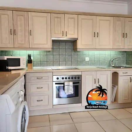 Modern 2 Bedroom Near Burriana