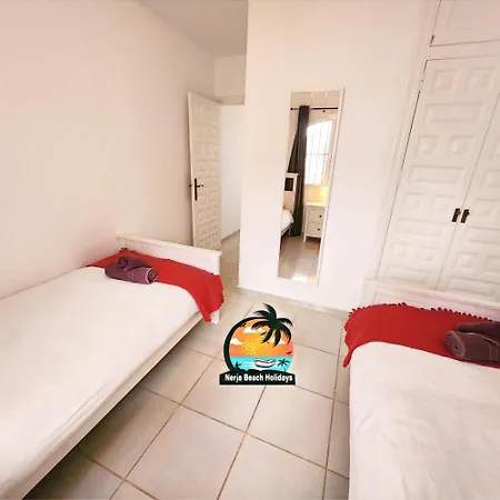 Modern 2 Bedroom Near Burriana * Nerja