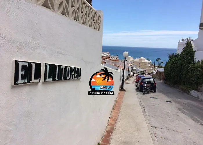 Modern 2 Bedroom Near Burriana Nerja