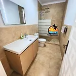 Modern 2 Bedroom Near Burriana *