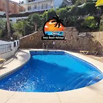 Modern 2 Bedroom Near Burriana Apartment Nerja